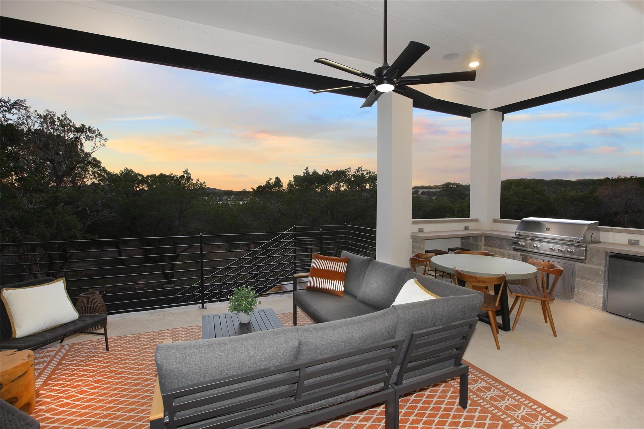 19613 Serenity Ln, Lago Vista, TX 78645