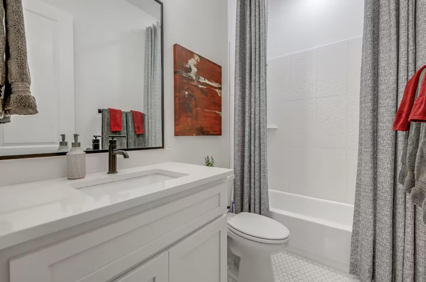 19613 Serenity Ln, Lago Vista, TX 78645