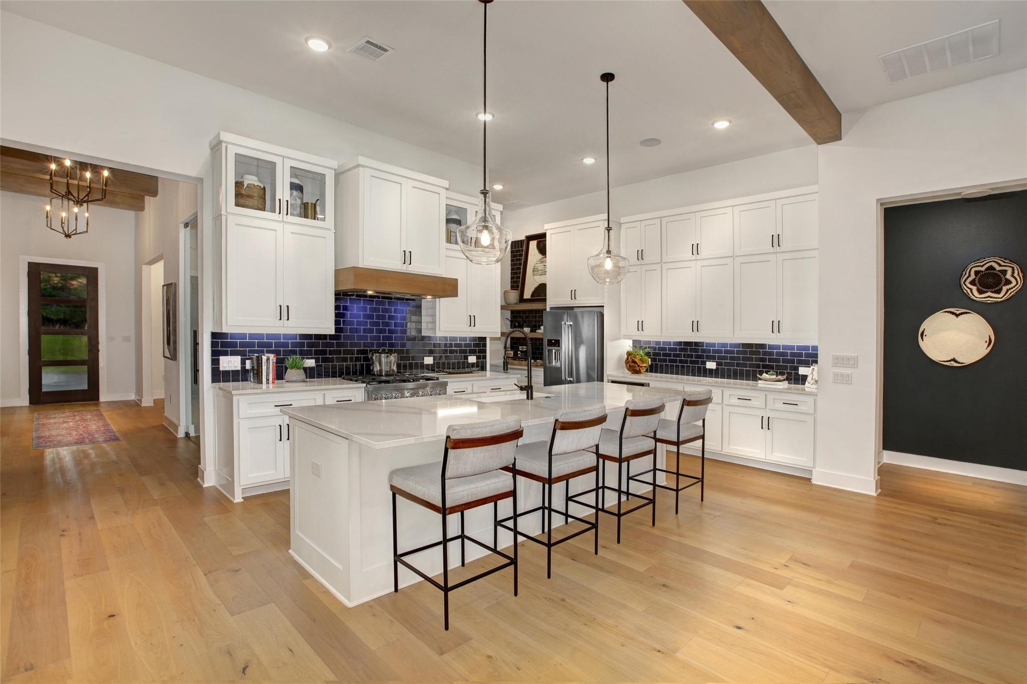 19613 Serenity Ln, Lago Vista, TX 78645