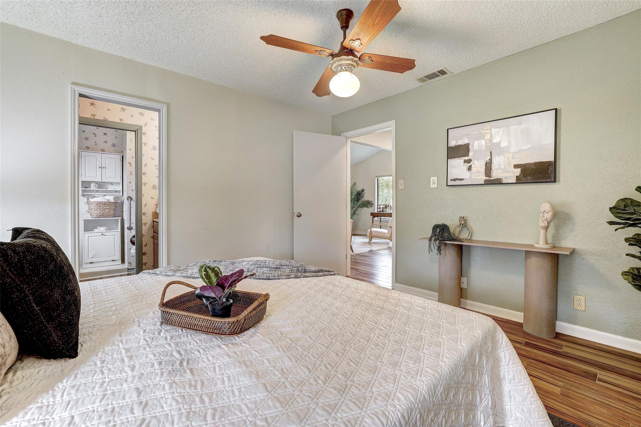 8606 Thunderbird Rd # A & B, Austin, TX 78736