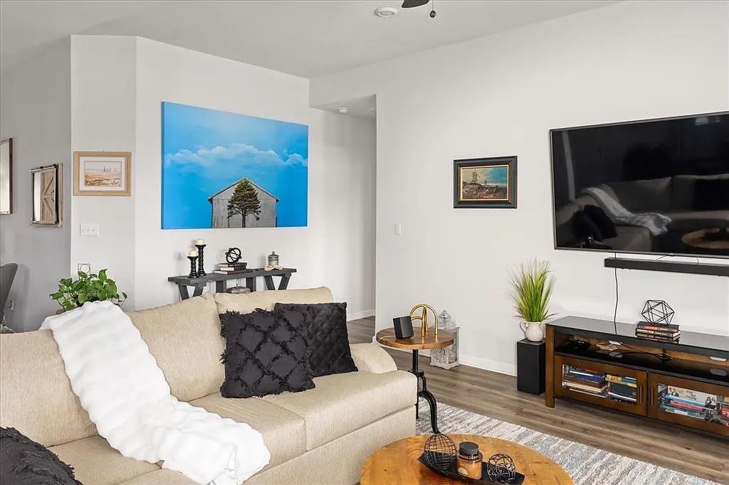 108 Charles Zanco Dr, Bastrop, TX 78602