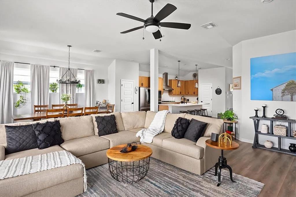 108 Charles Zanco Dr, Bastrop, TX 78602