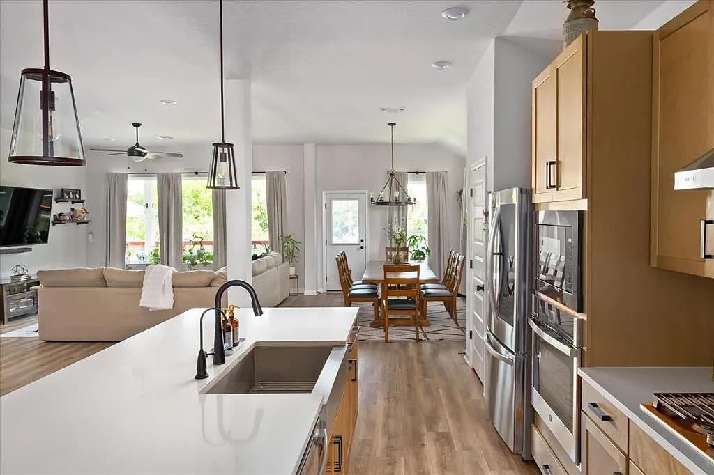 108 Charles Zanco Dr, Bastrop, TX 78602