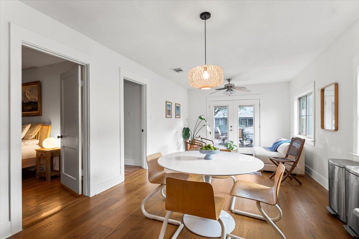 3007 E 18th St, Austin, TX 78702