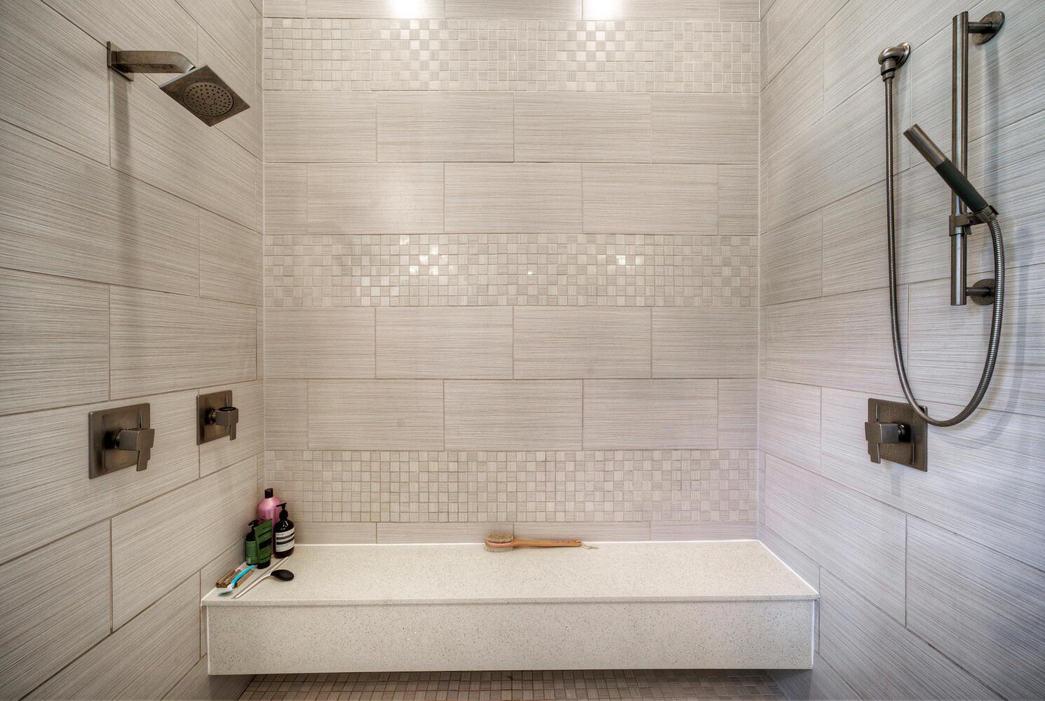 106 Bisset Ct, Austin, TX 78738