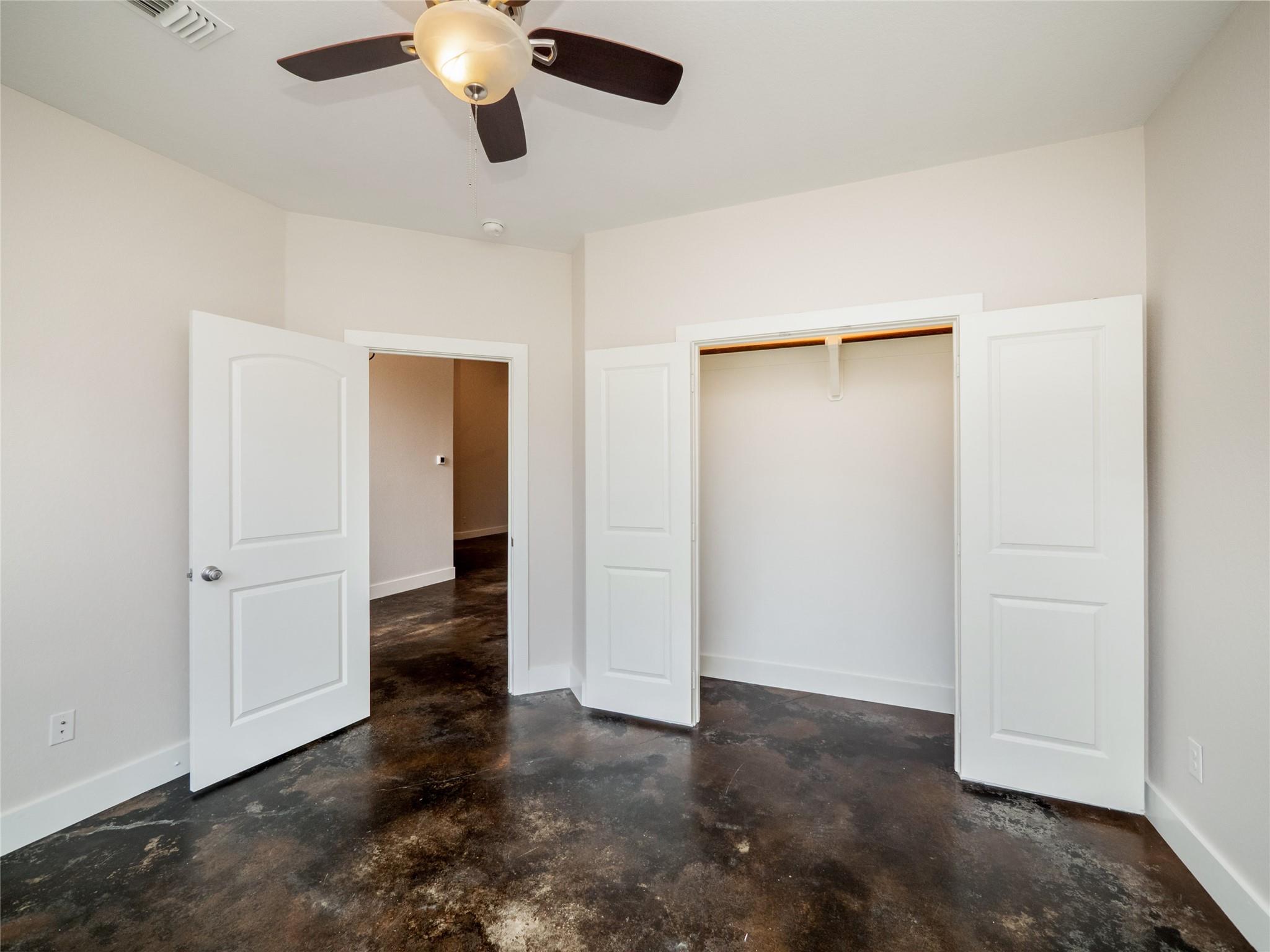 93 Primrose Ln, Marble Falls, TX 78654