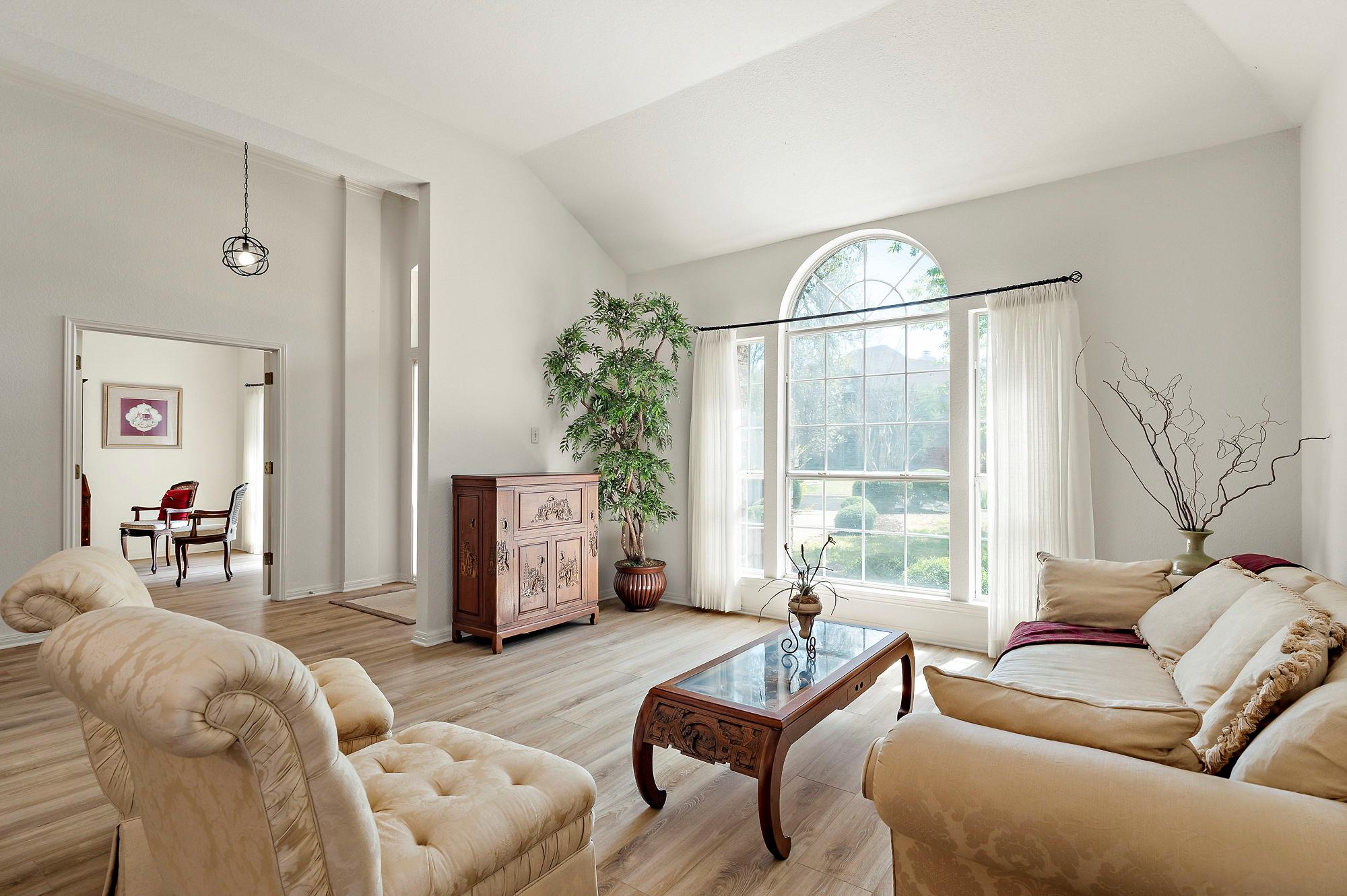 10900 Peale Ct, Austin, TX 78726