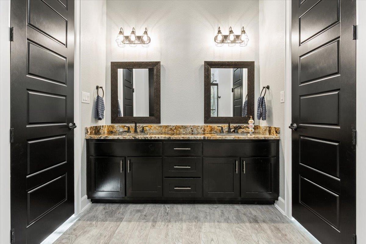 10940 Wedel Cemetery Rd, Rogers, TX 76569