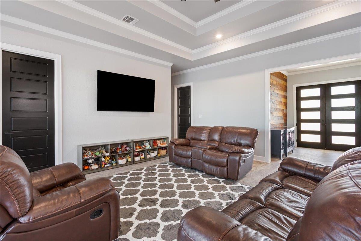 10940 Wedel Cemetery Rd, Rogers, TX 76569