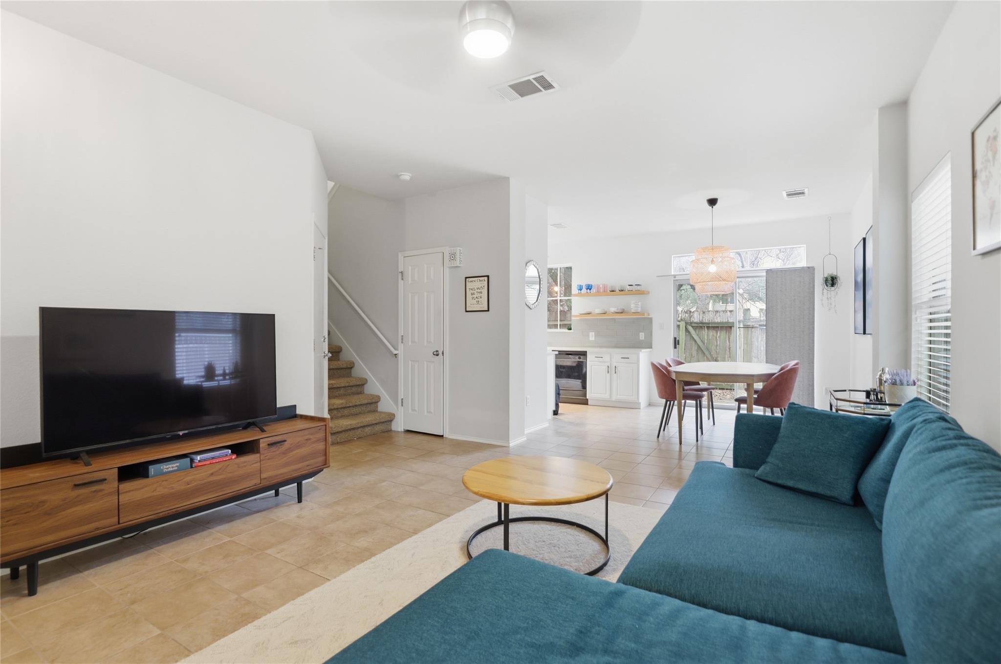 4501 Whispering Valley Dr # 24, Austin, TX 78727