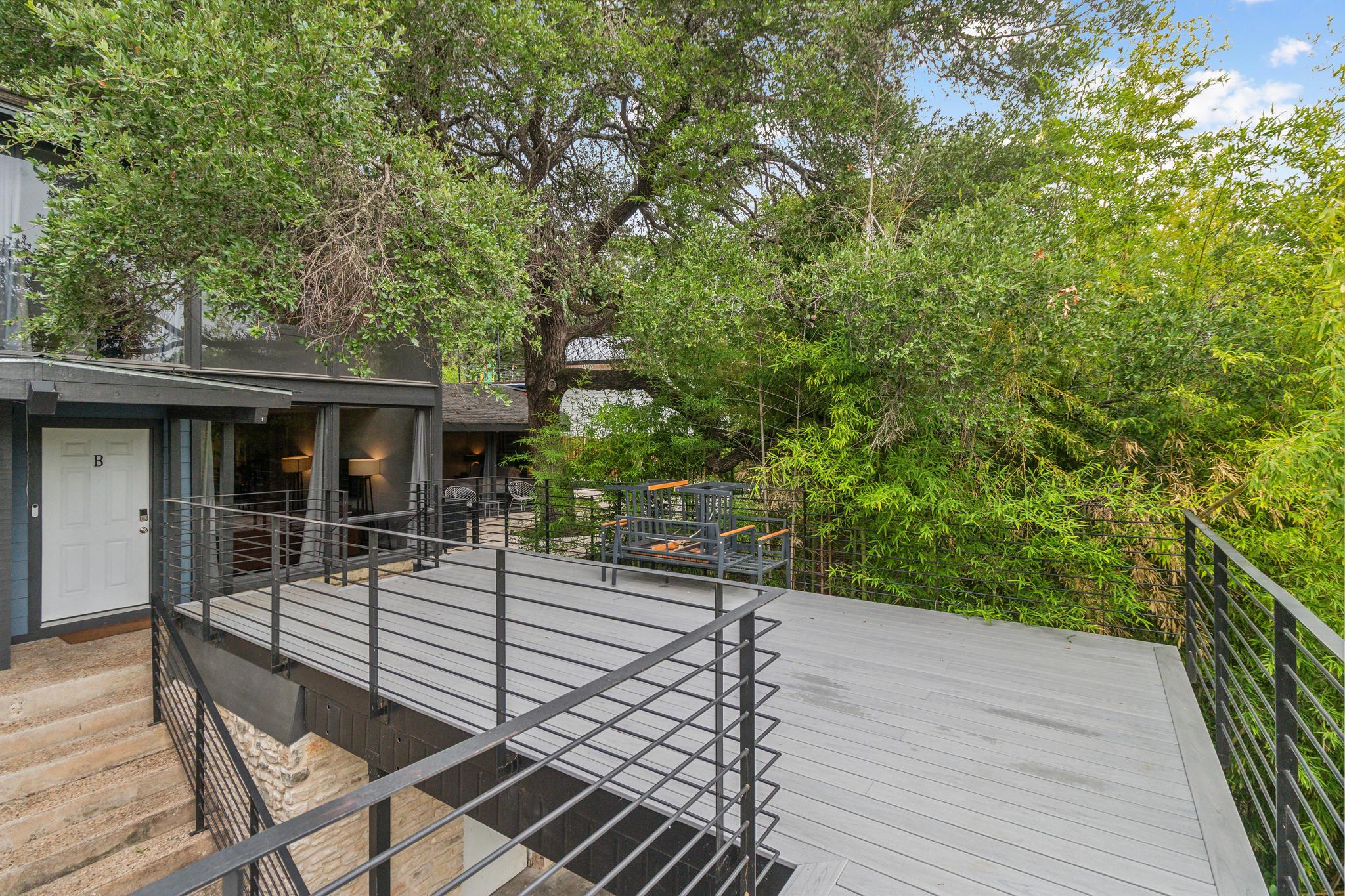 1501 Rockdale Cir # B, Austin, TX 78704