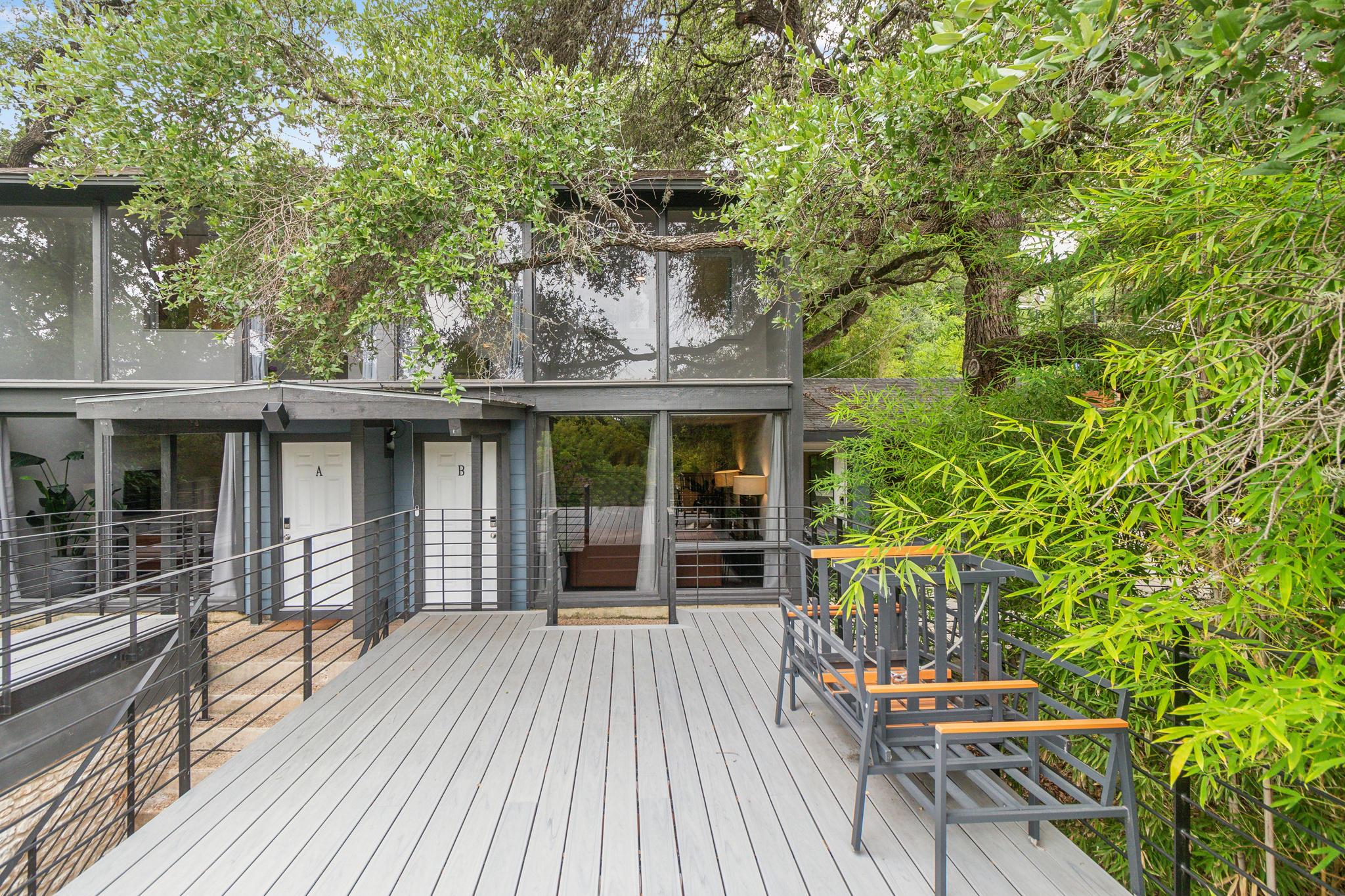 1501 Rockdale Cir # B, Austin, TX 78704