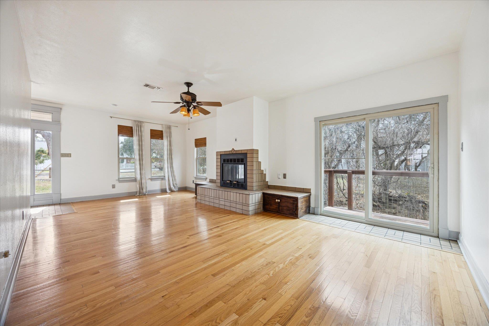 13918 Hummingbird Ln, Austin, TX 78732