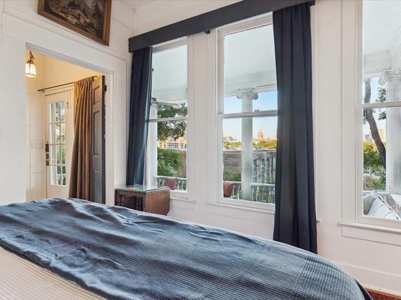 1000 Baylor St, Austin, TX 78703