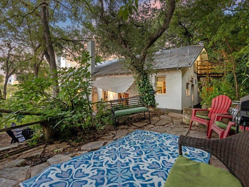 1000 Baylor St, Austin, TX 78703