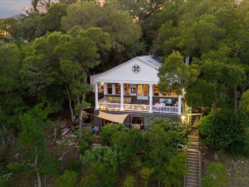 1000 Baylor St, Austin, TX 78703