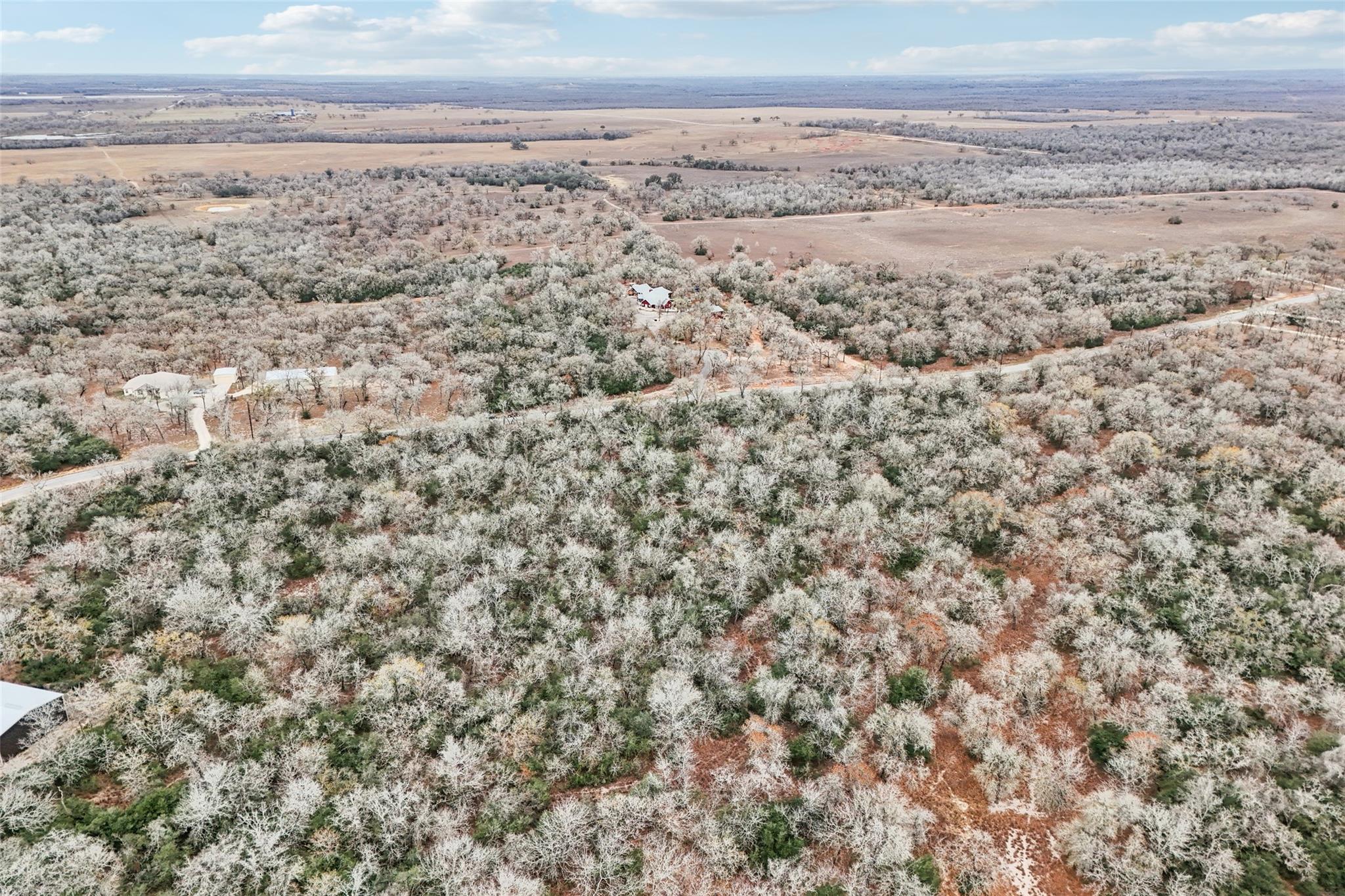 0000 Flash Cir, Luling, TX 78648