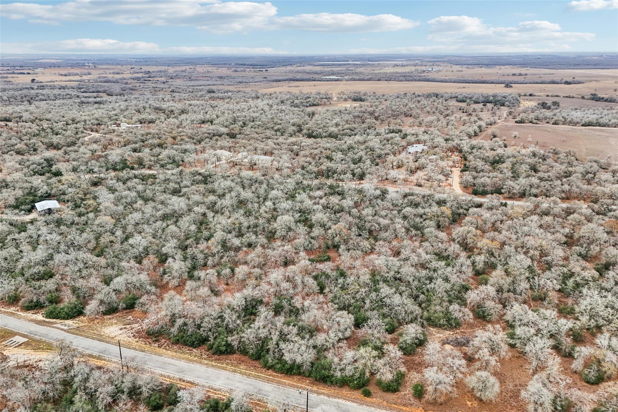 0000 Flash Cir, Luling, TX 78648