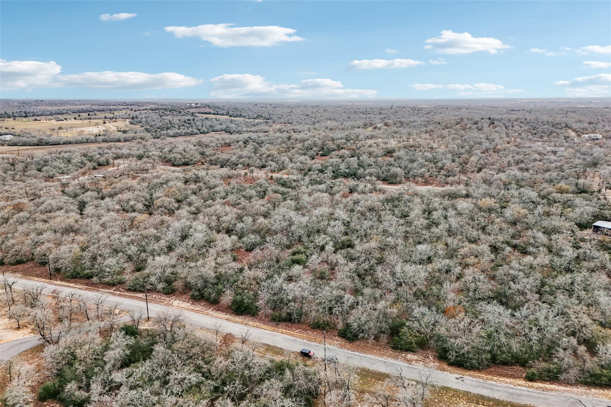 0000 Flash Cir, Luling, TX 78648