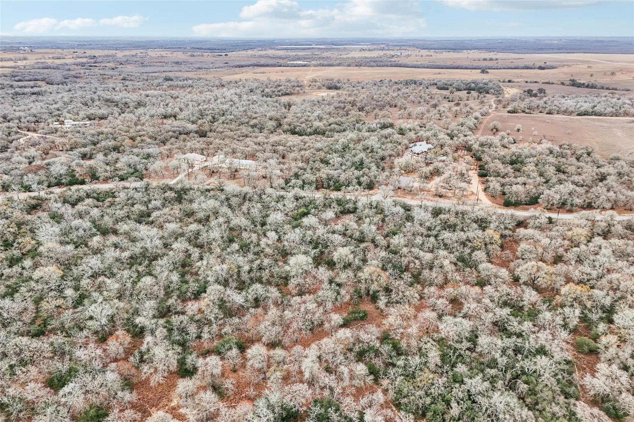 0000 Flash Cir, Luling, TX 78648