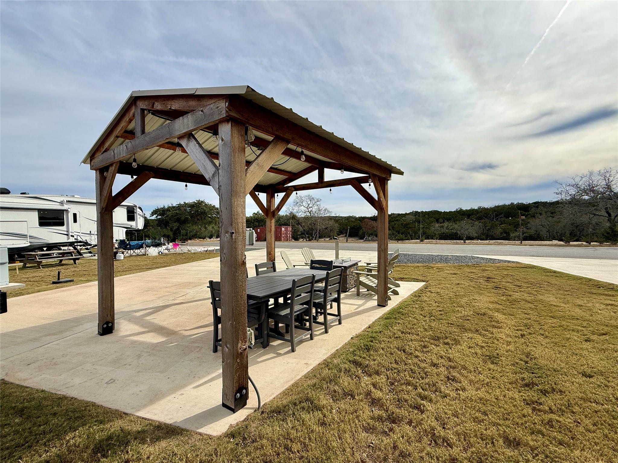 5386 Ranch Road 1376 Rd # 159, Fredericksburg, TX 78624