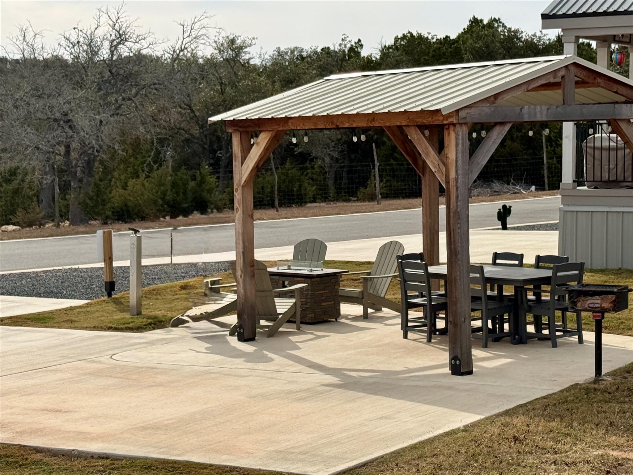 5386 Ranch Road 1376 Rd # 159, Fredericksburg, TX 78624