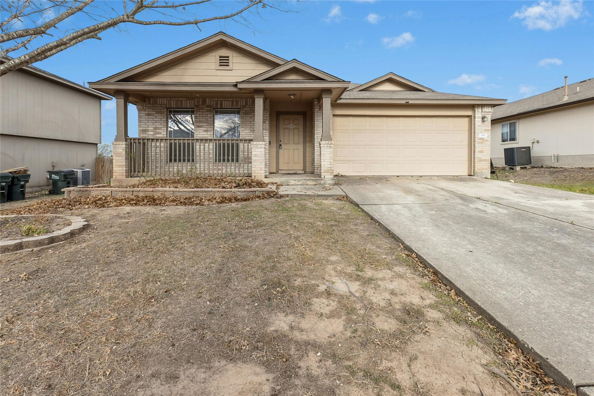 386 Paddington Dr, Kyle, TX 78640