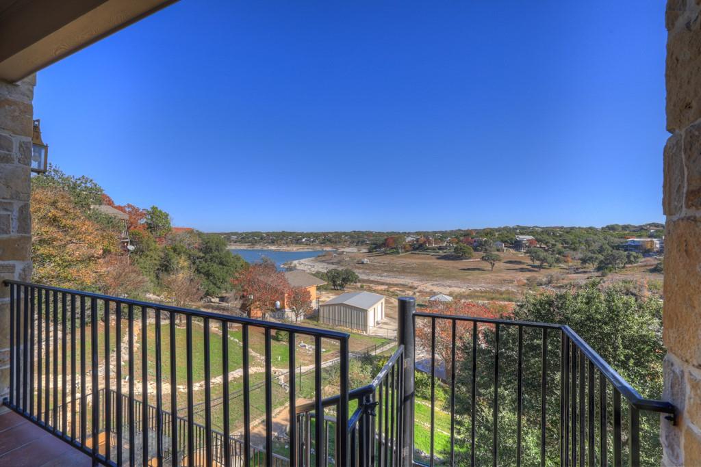 1745 Lakeside Dr W, Canyon Lake, TX 78133