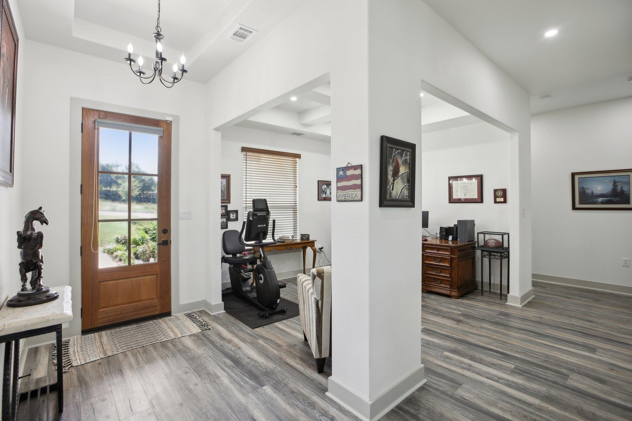 100 Colby Canyon Dr, Burnet, TX 78611