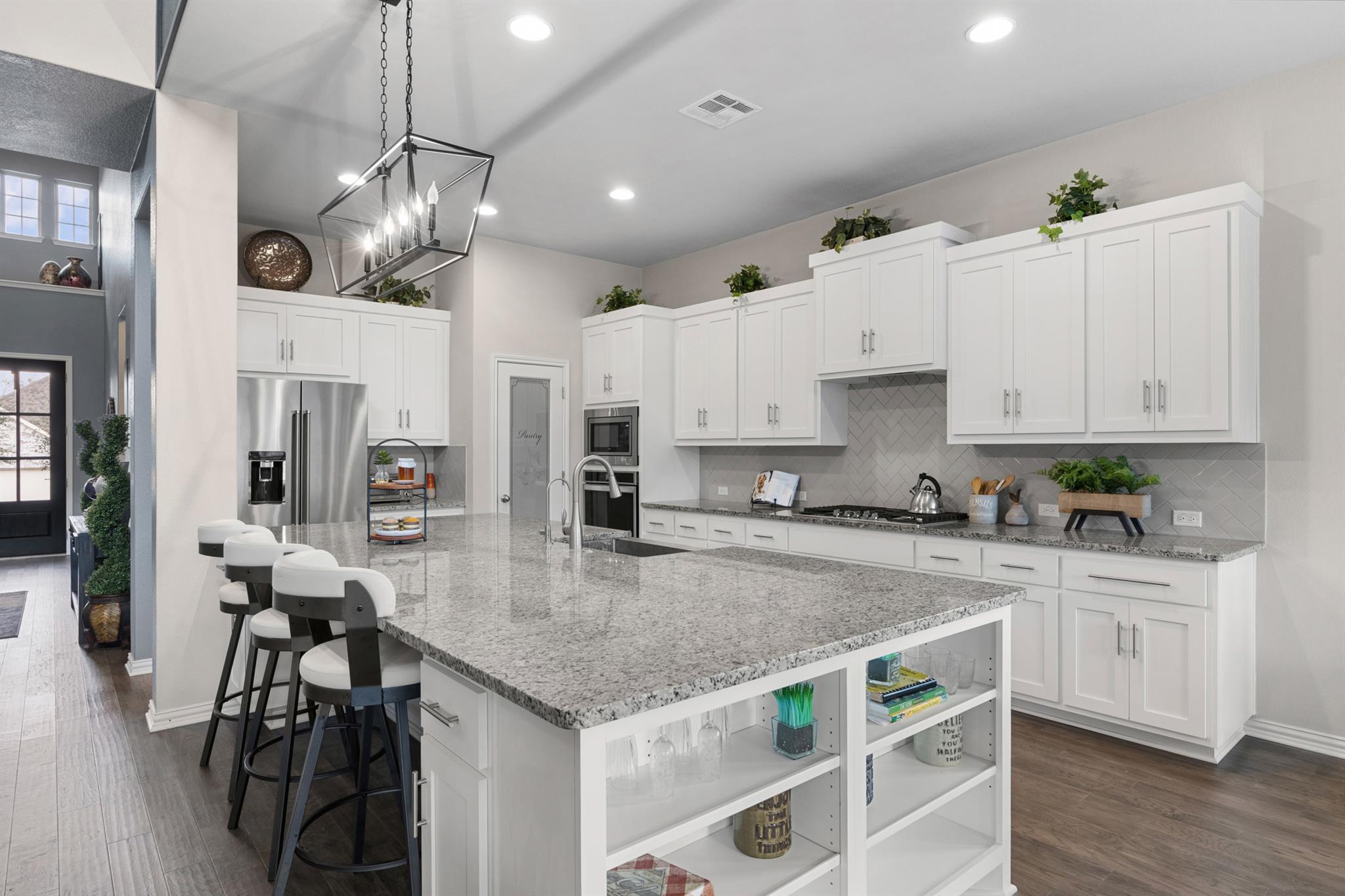 614 Painted Creek Way, Kyle, TX 78640