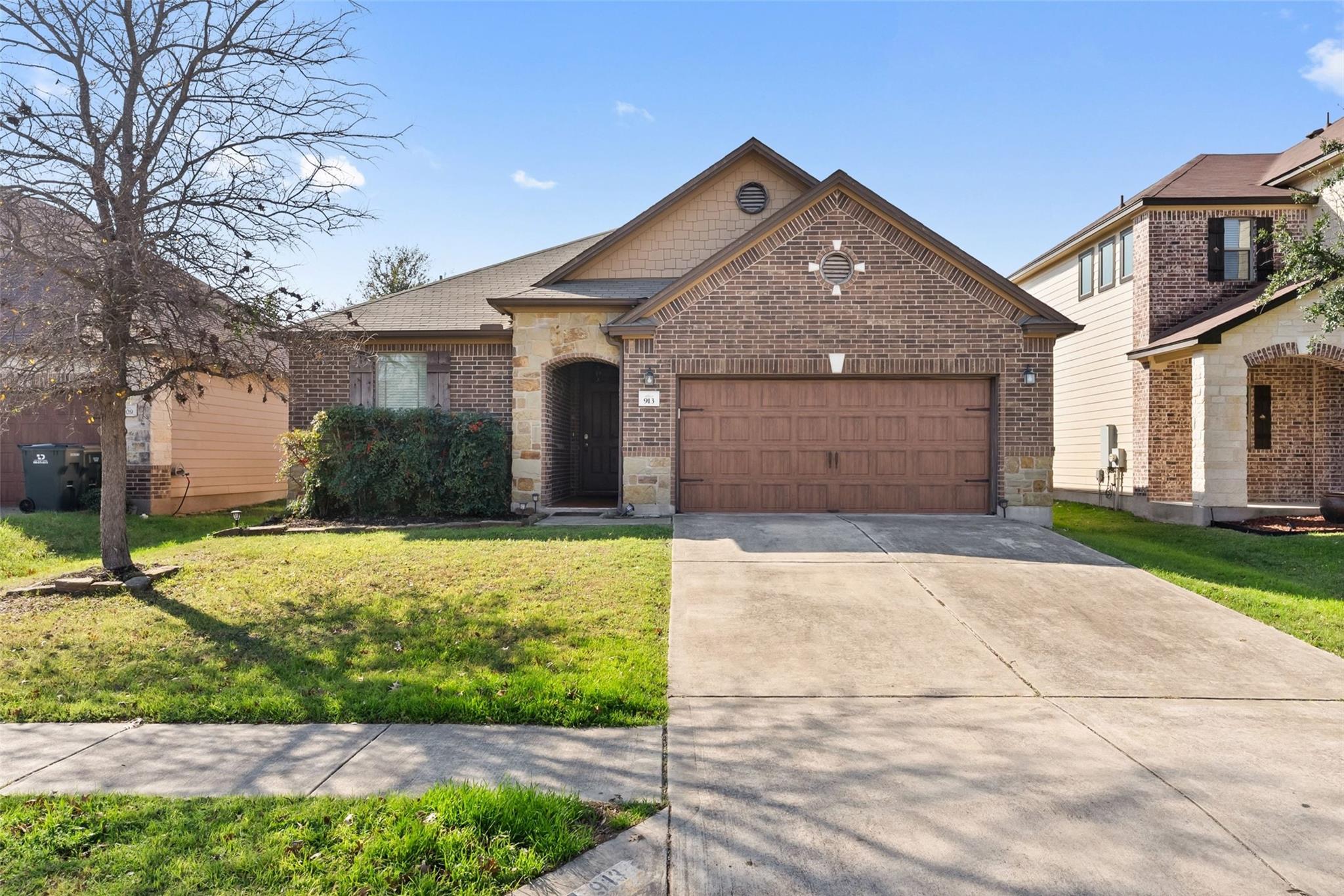 913 Oatmeal Dr, Pflugerville, TX 78660