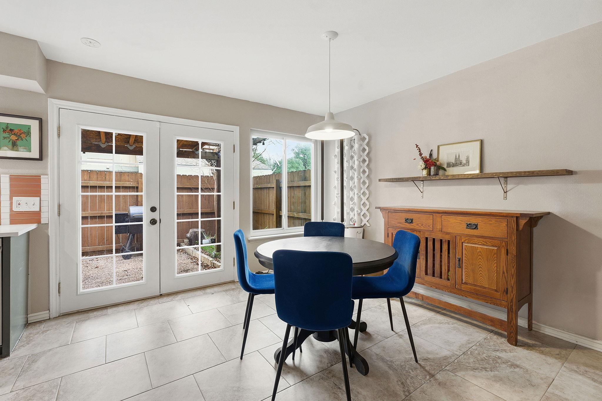 905 Silver Quail Ln, Austin, TX 78758