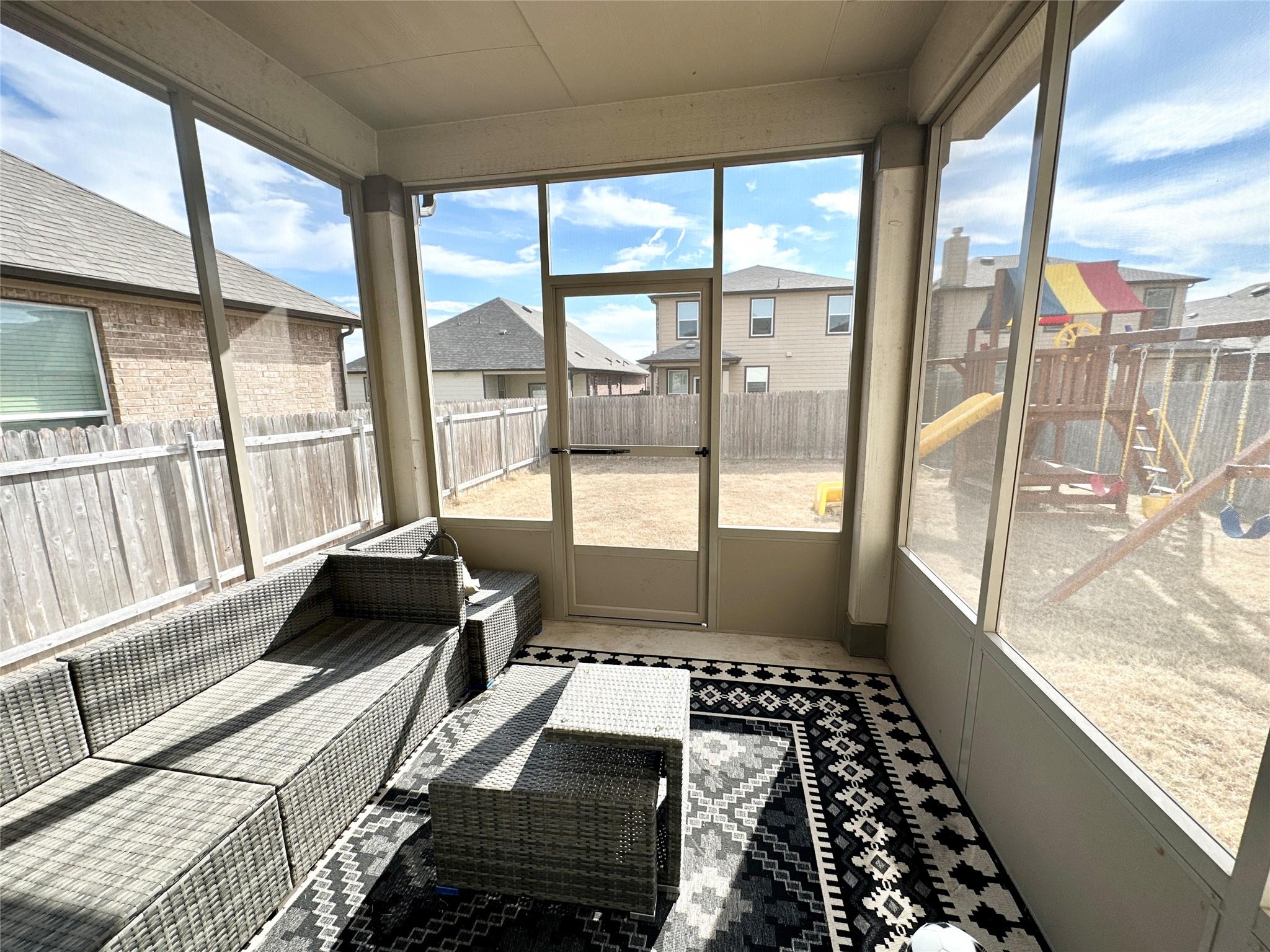 17113 NW Prestons Braid Ln, Round Rock, TX 78664