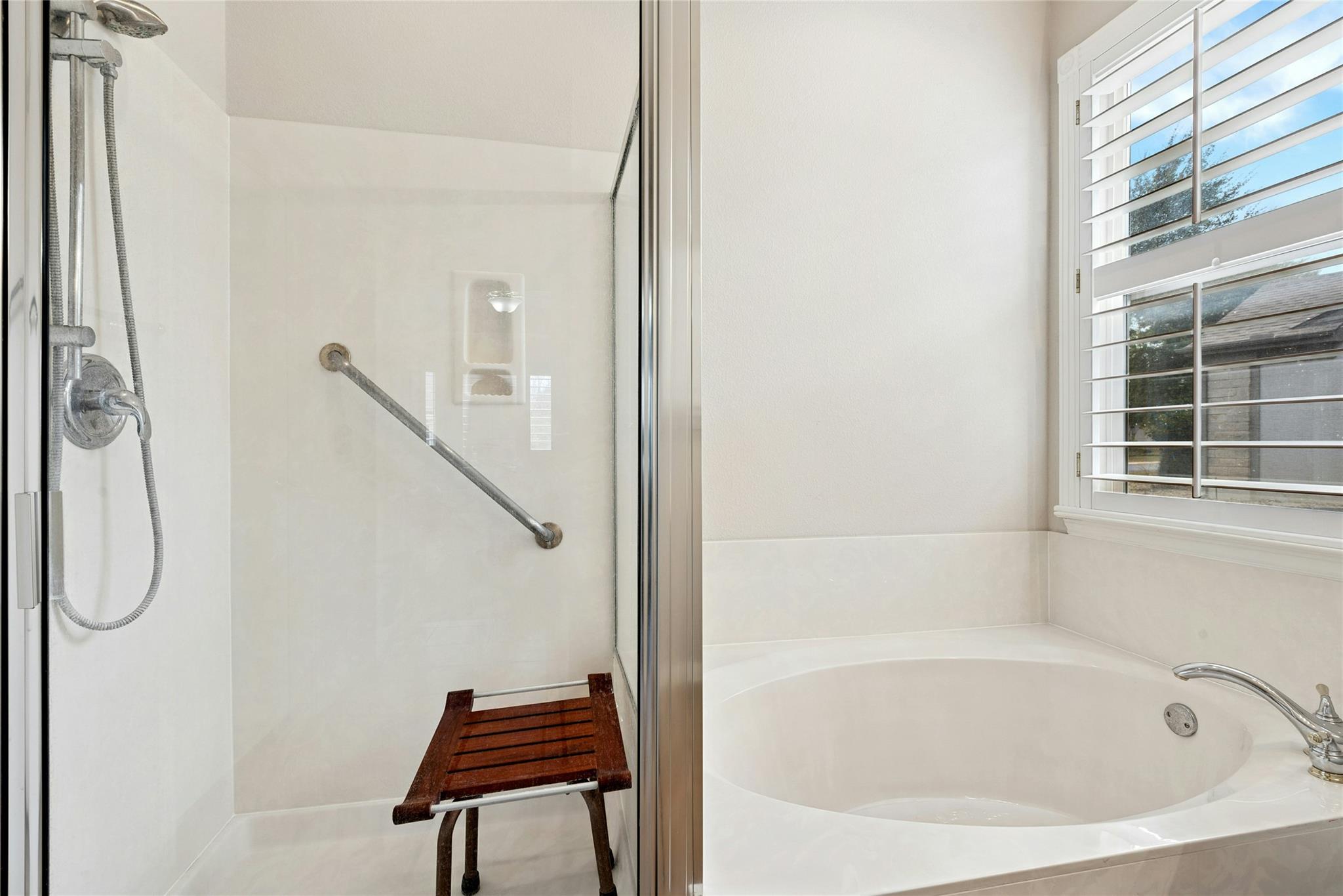 206 Scurry Pass, Georgetown, TX 78633