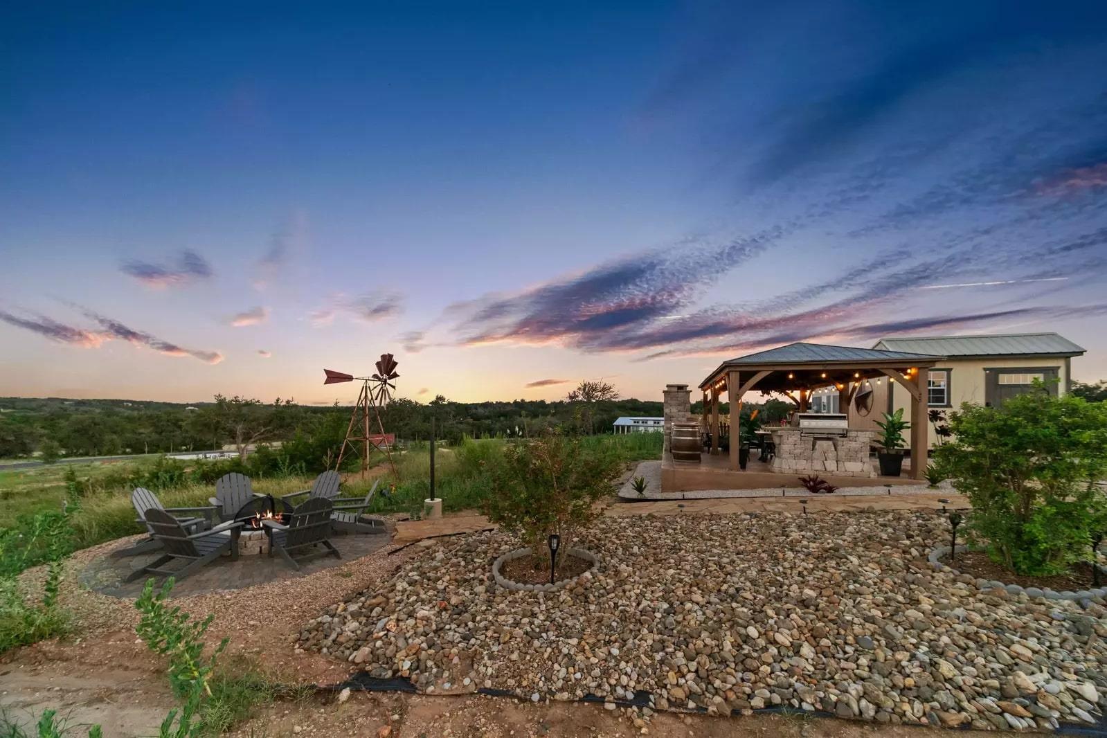 5386 Ranch Road 1376 Rd # 174, Fredericksburg, TX 78624