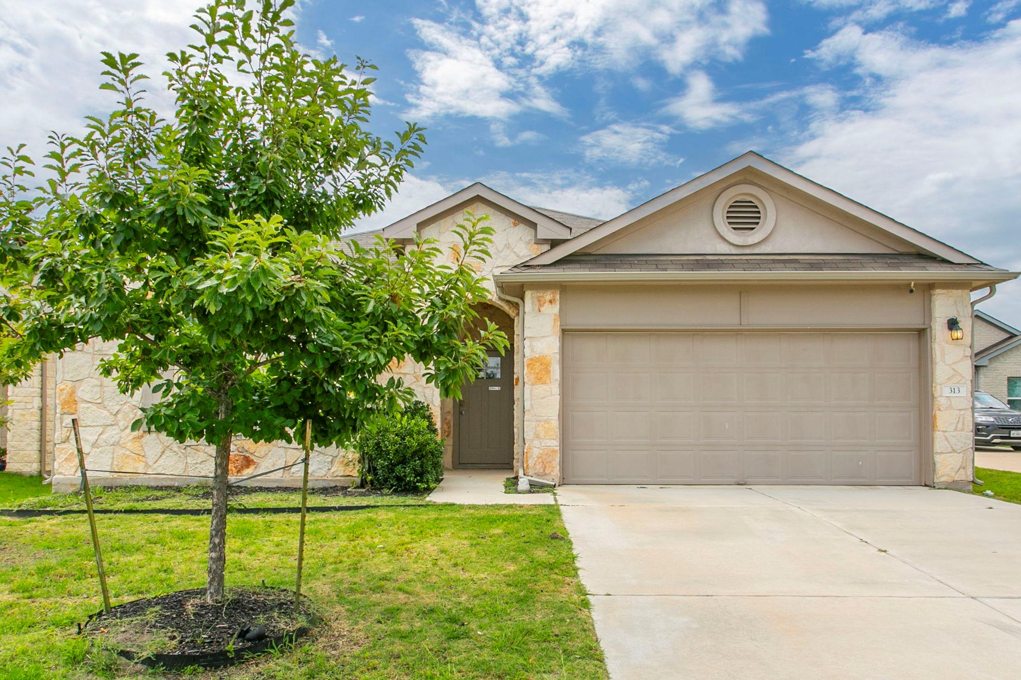 313 Bremen St, Georgetown, TX 78626