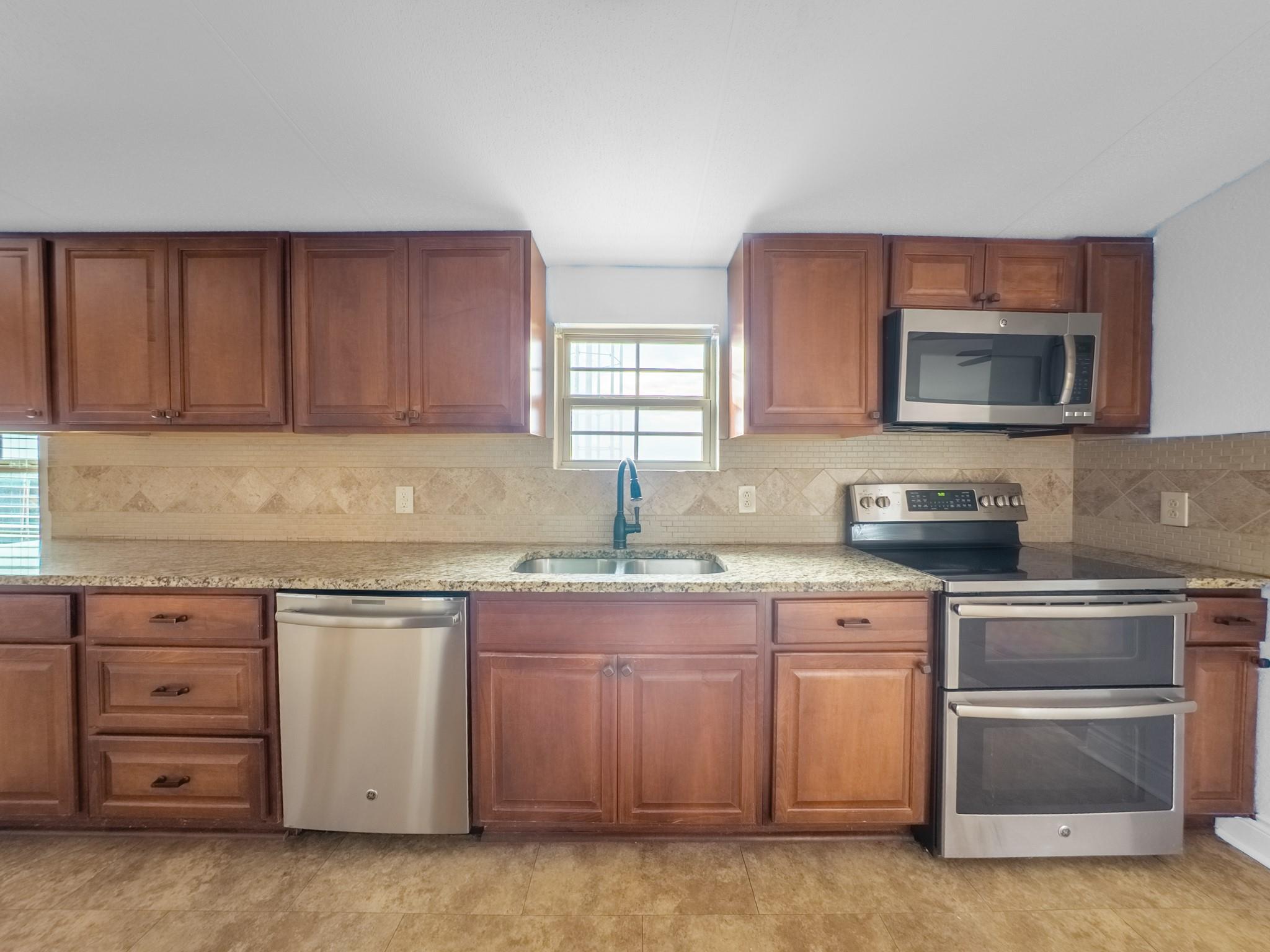 1725 Fm 972, Georgetown, TX 78626