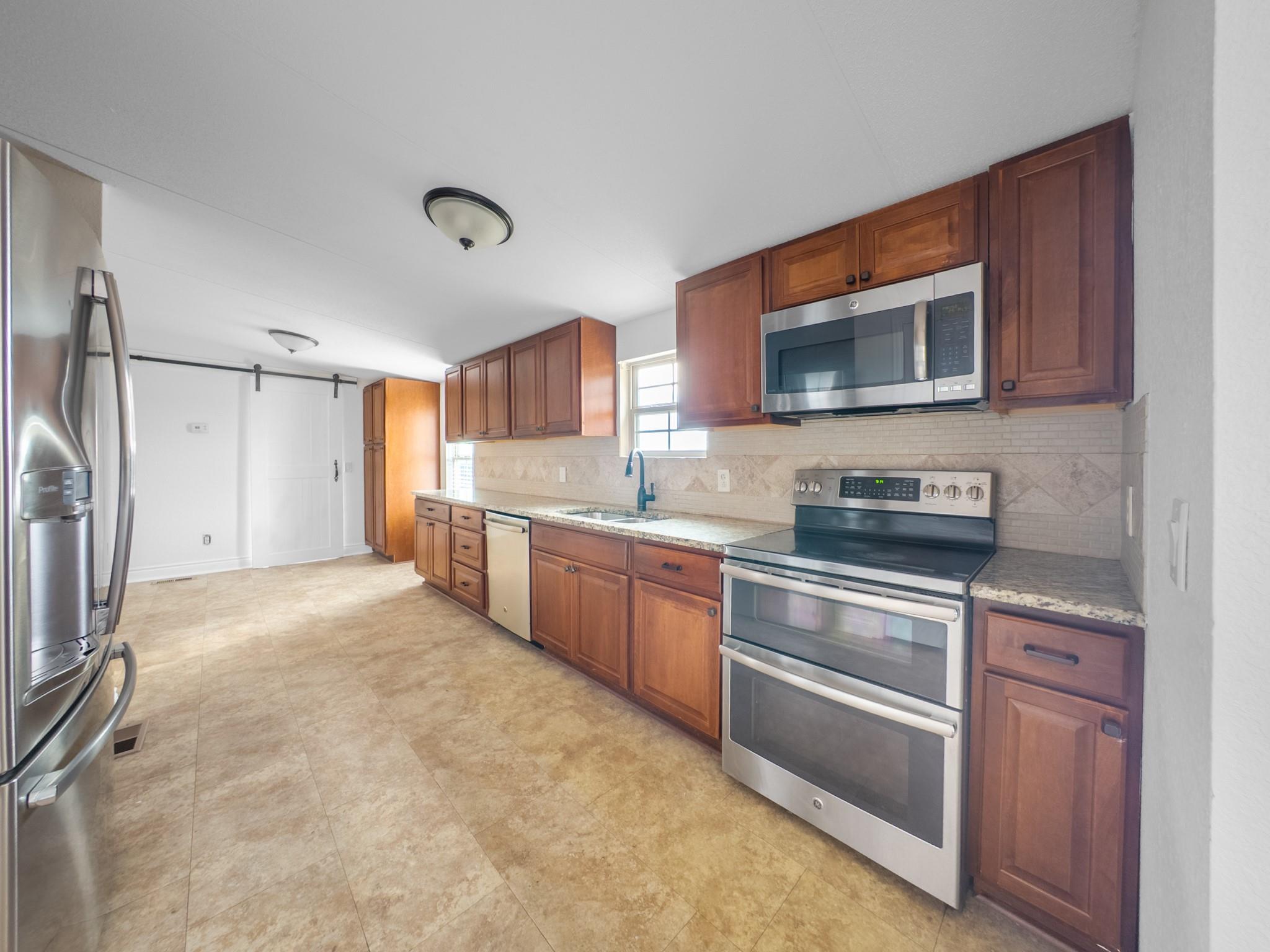 1725 Fm 972, Georgetown, TX 78626