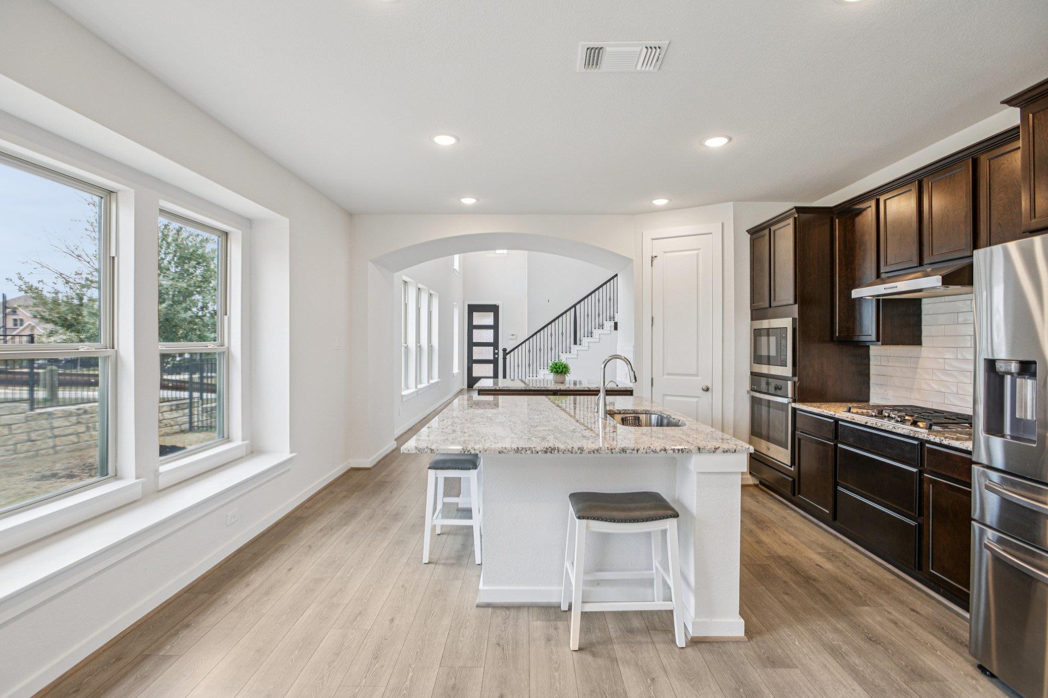 8100 Copper Prairie Bnd, Lago Vista, TX 78645