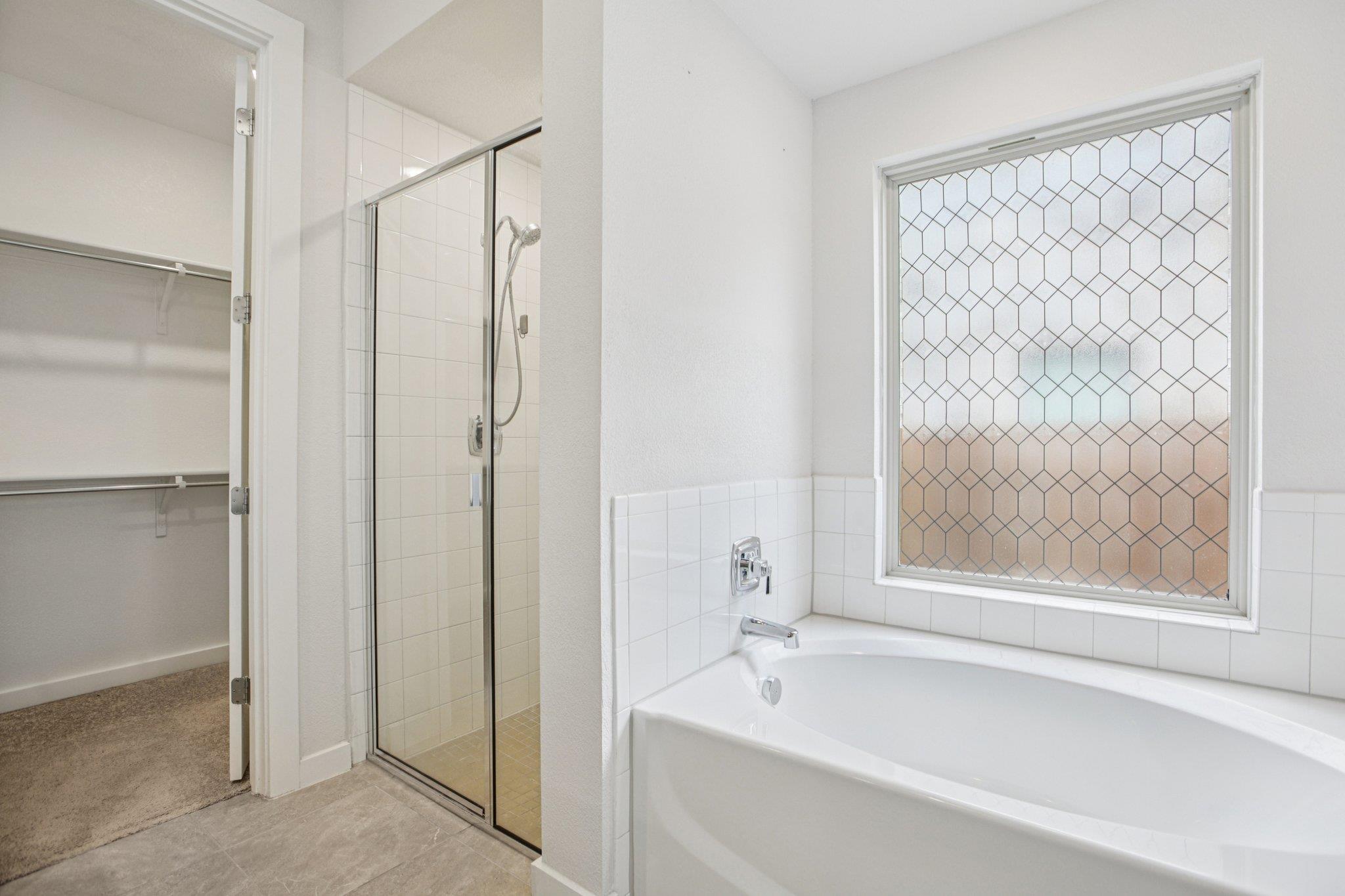 8100 Copper Prairie Bnd, Lago Vista, TX 78645