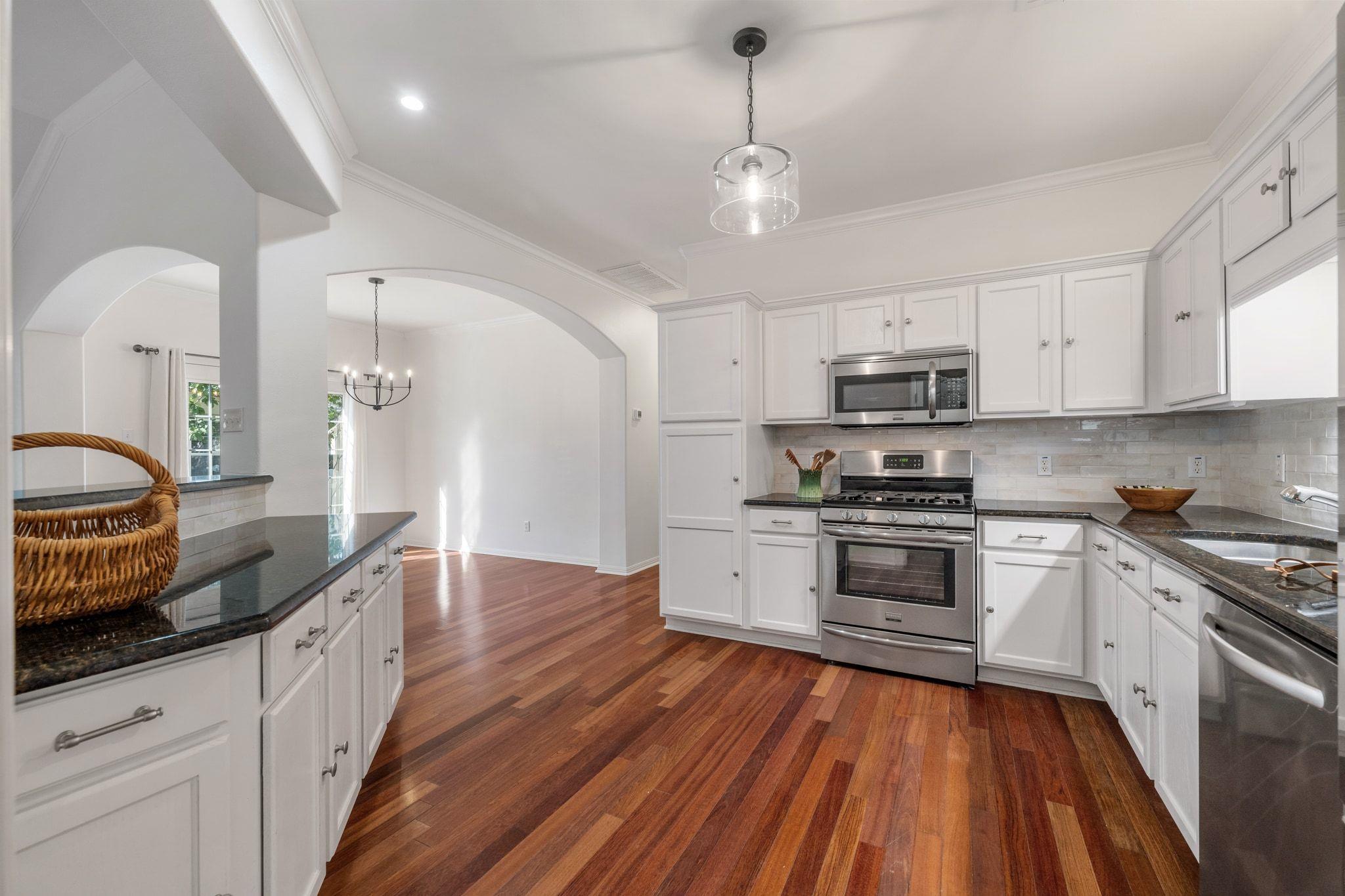 6801 Beckett Rd # 134L, Austin, TX 78749