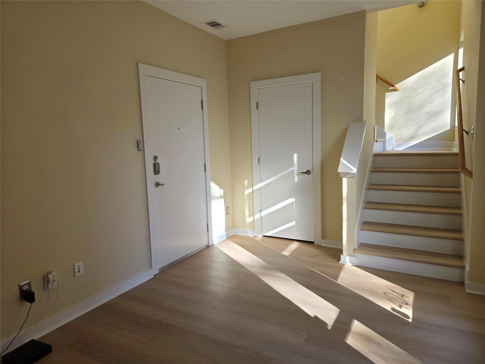 6000 S Congress Ave # 404, Austin, TX 78745