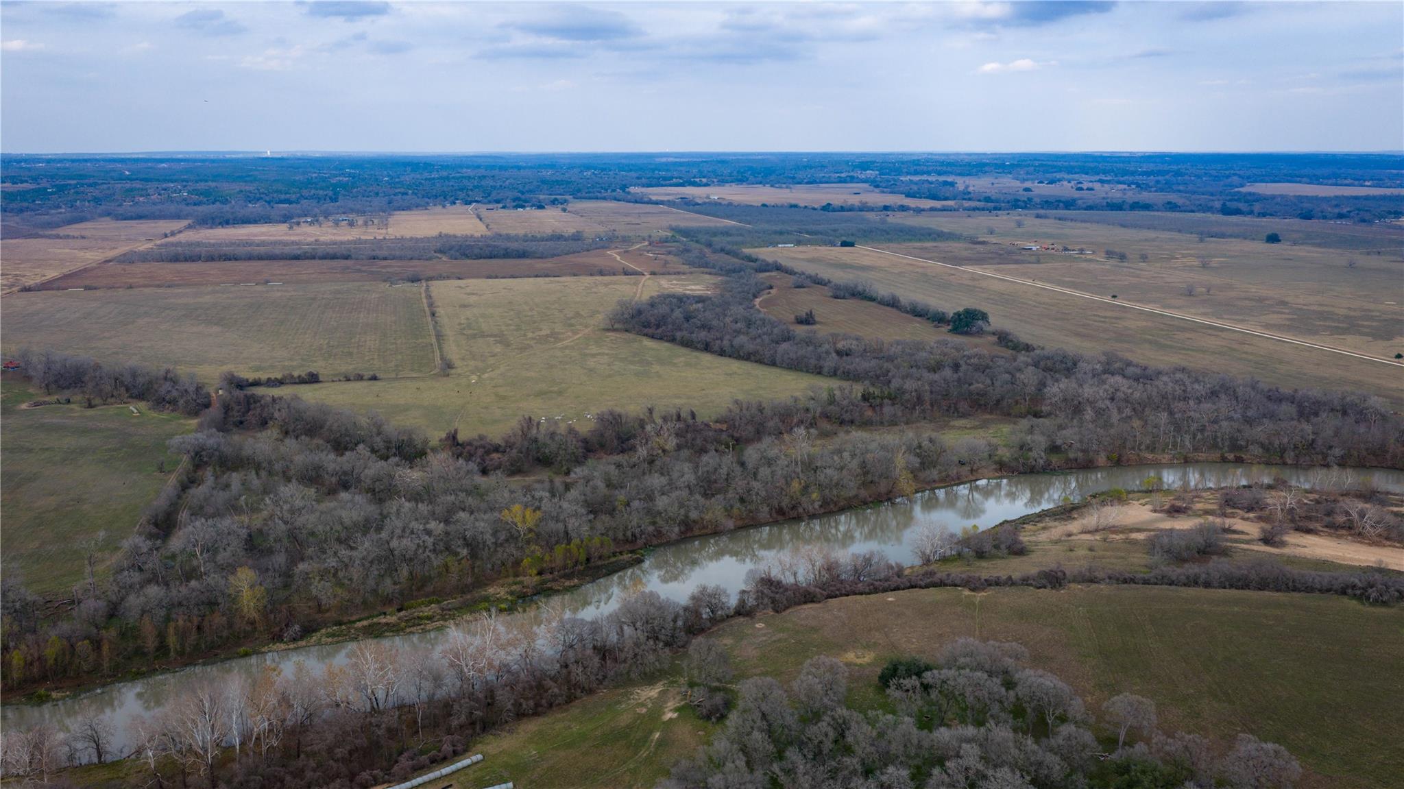 218 Brody Ln, Bastrop, TX 78602