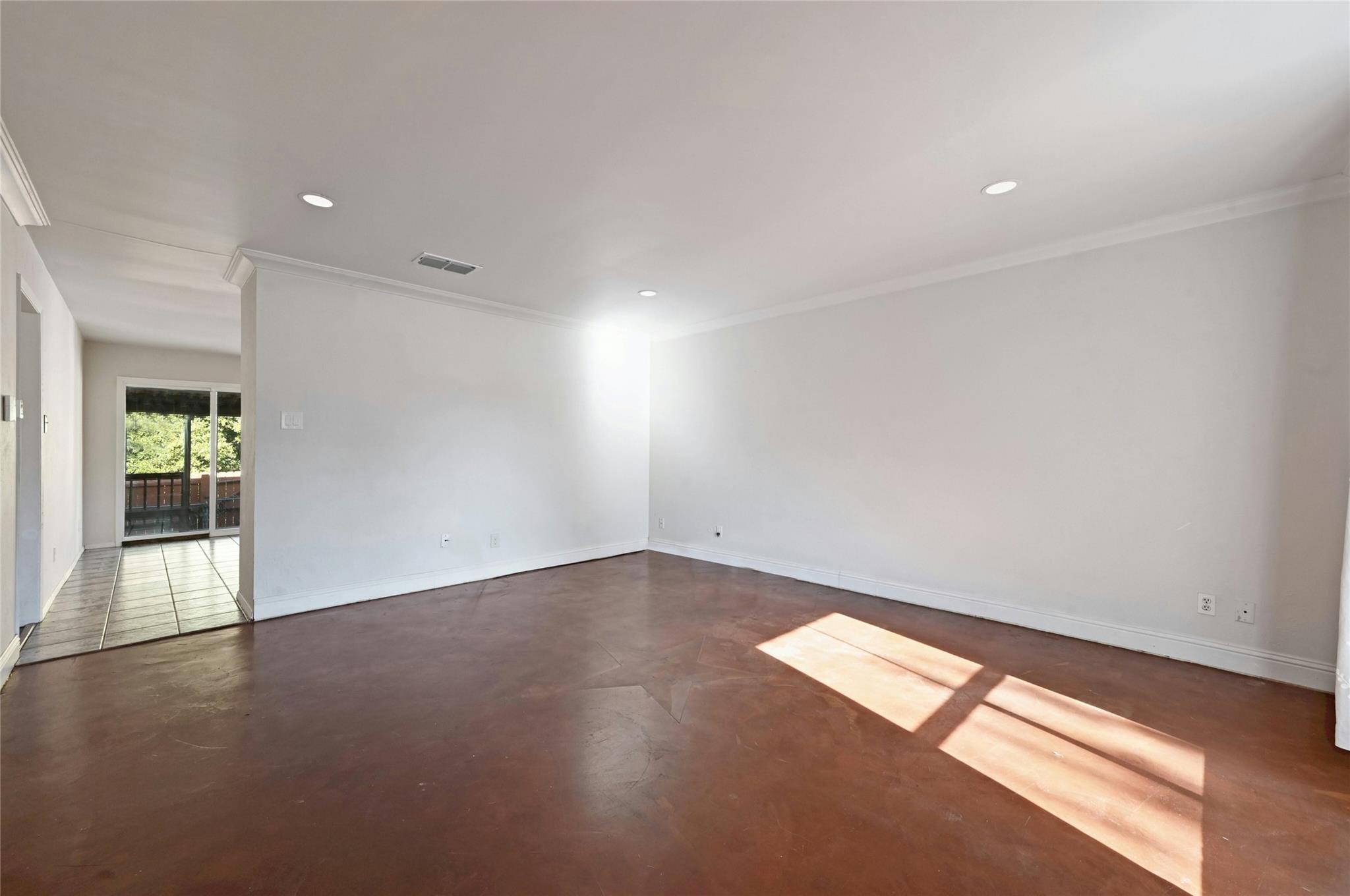 5902 Wagon Bnd, Austin, TX 78744