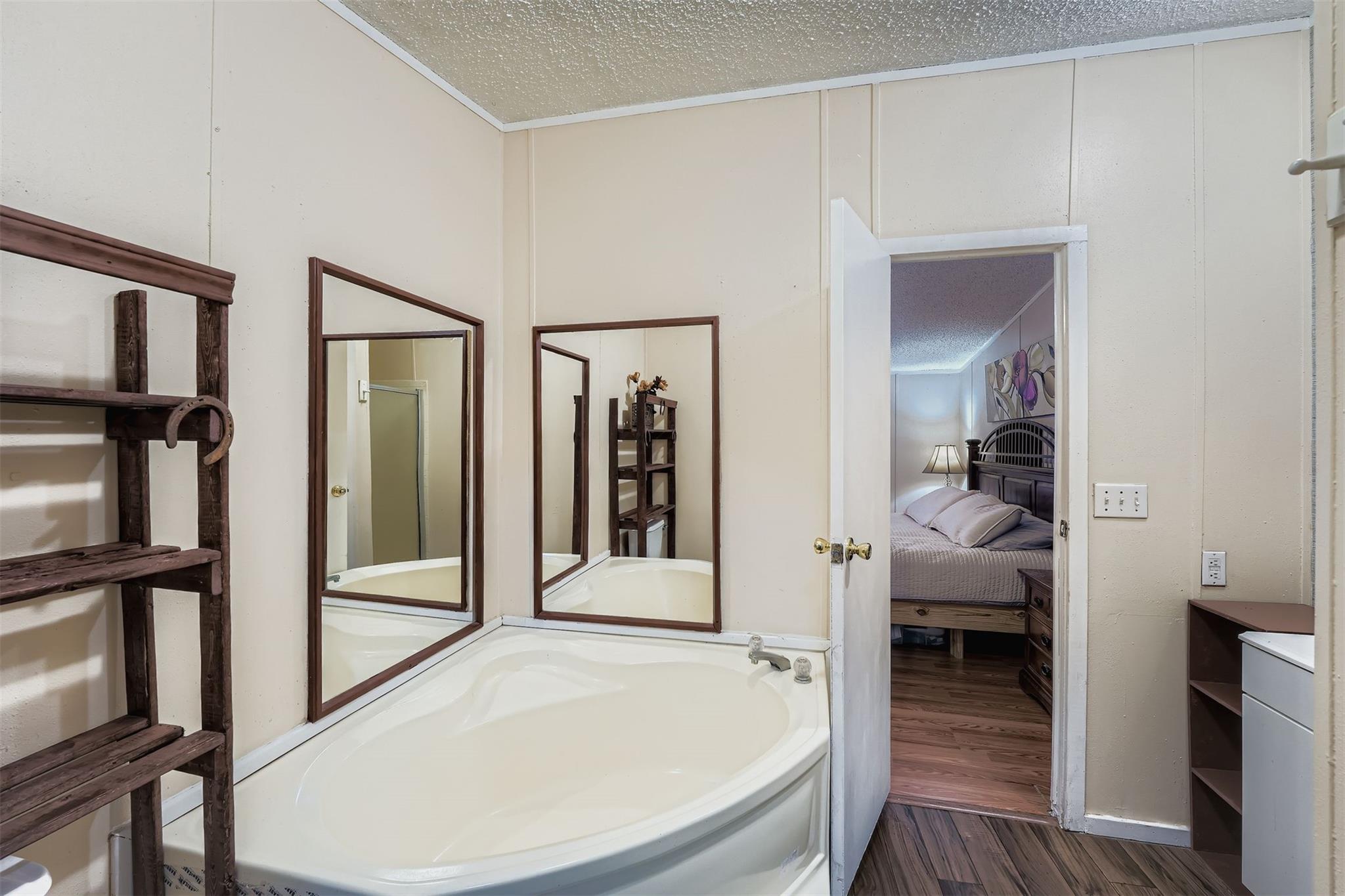 145 Alyssa Loop, Bastrop, TX 78602