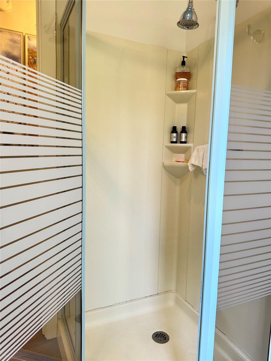 807 Leonard St, Austin, TX 78705