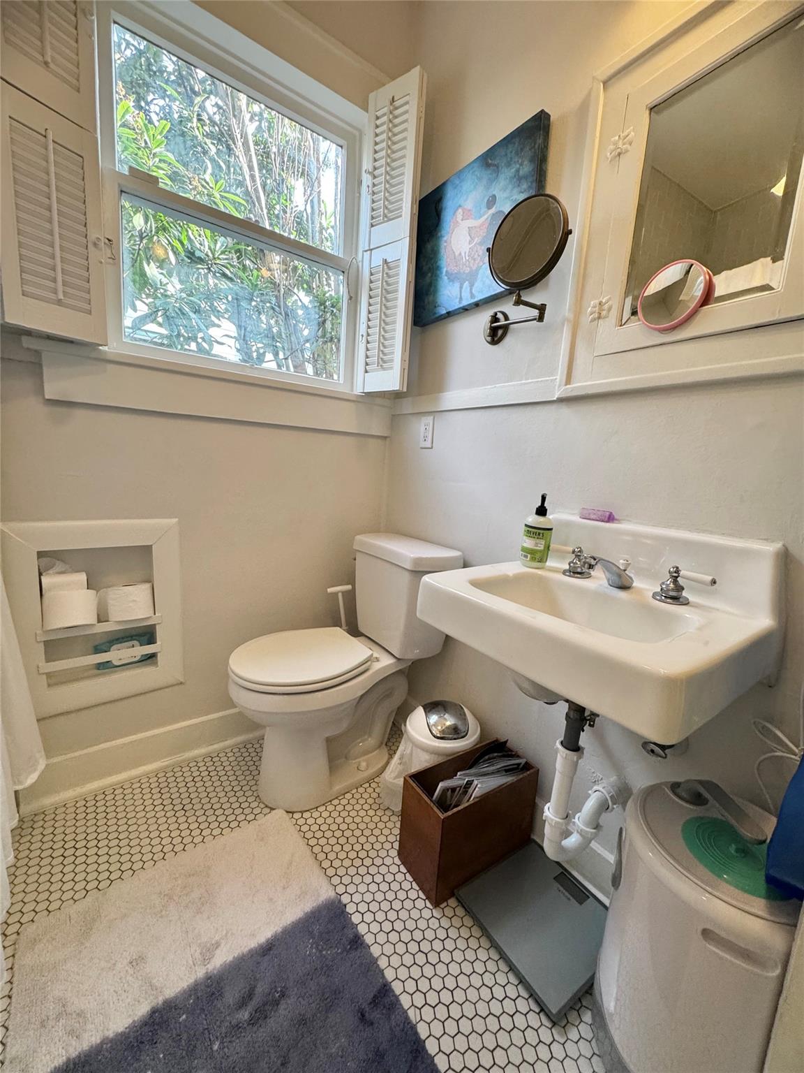 807 Leonard St, Austin, TX 78705