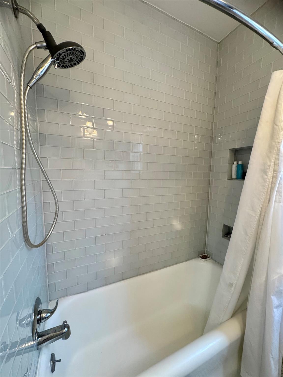 807 Leonard St, Austin, TX 78705