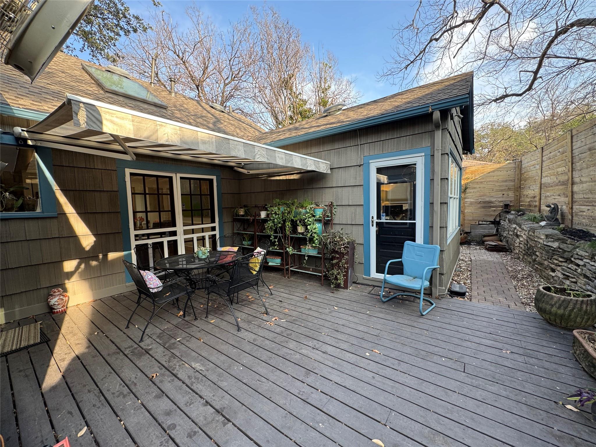 807 Leonard St, Austin, TX 78705