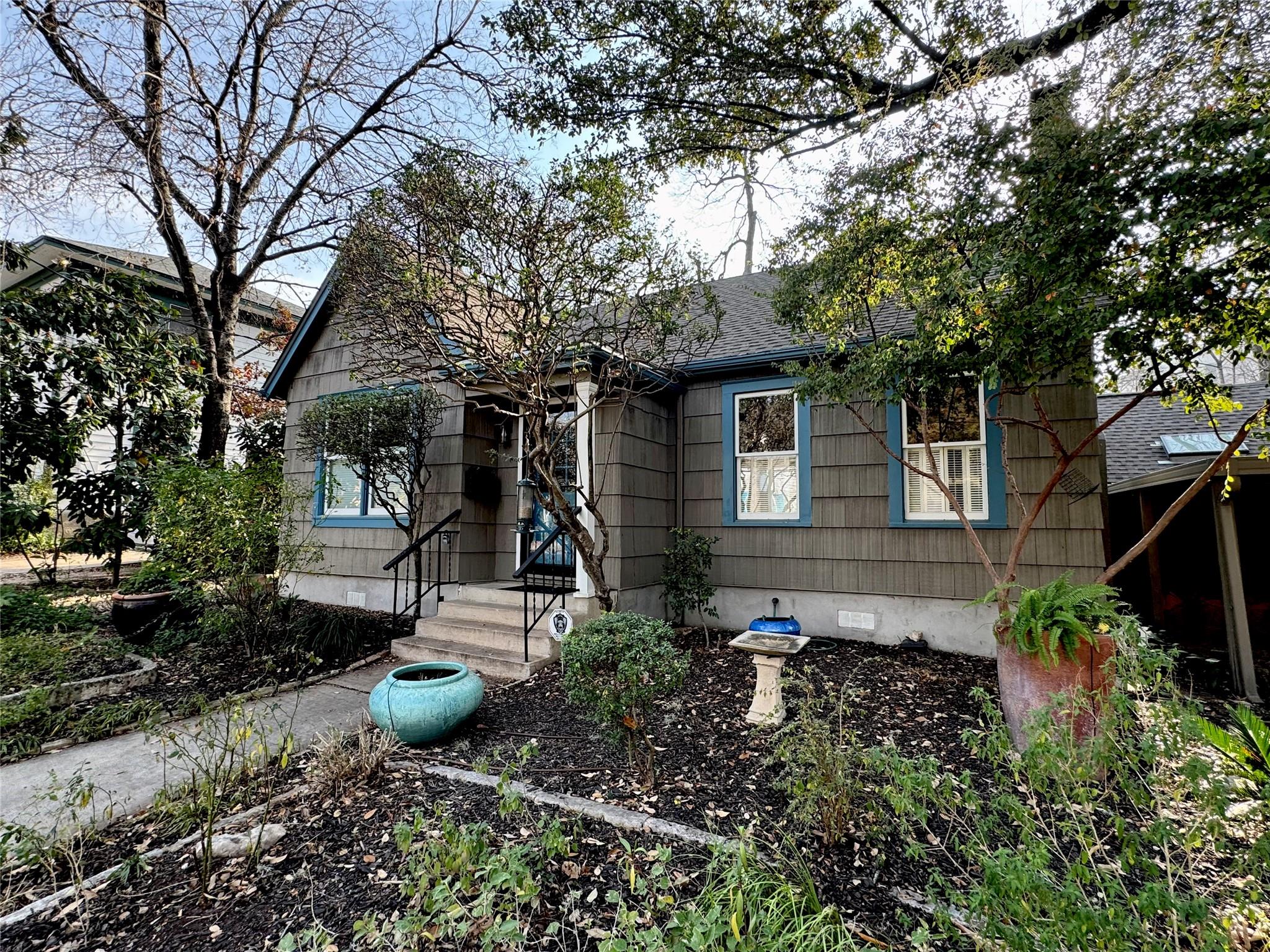 807 Leonard St, Austin, TX 78705